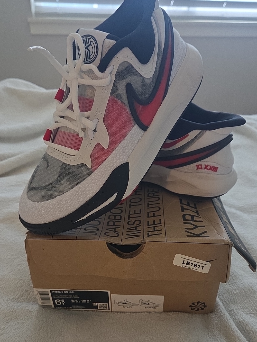 Nike White/Red/Black KD Trey 5 IX Basketball Shoes